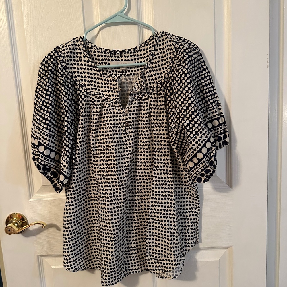 Ann Taylor Loft Black and White Hearts Blouse